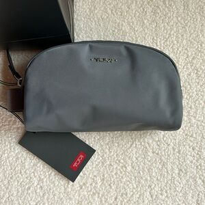 NWT Tumi small kit